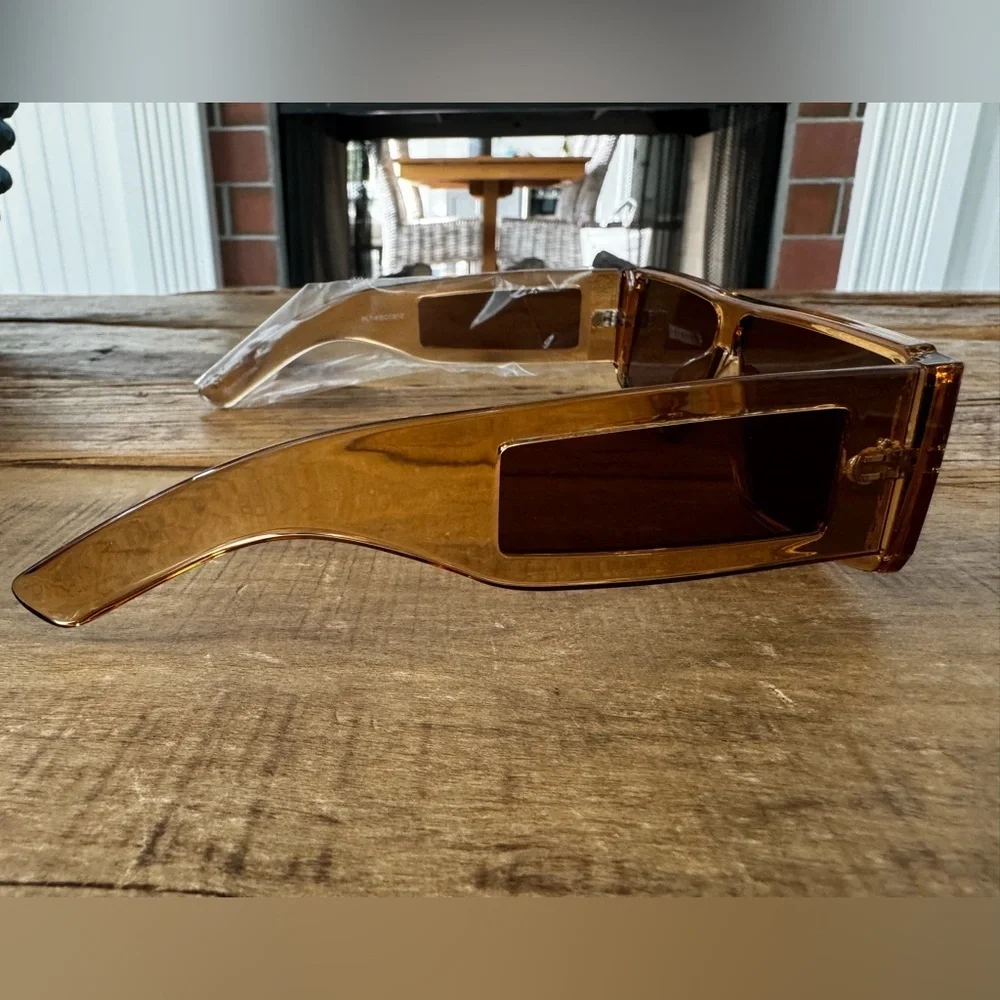 NEW PrettyLittleThing Toffee Flat Top Transparent Visor Sunglasses